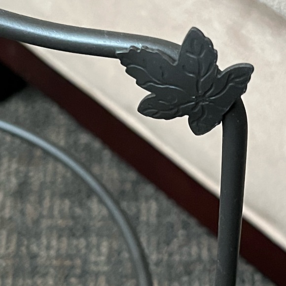 Longaberger Pie Rack - Picture 6 of 7